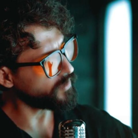 Vahdaad Yalda Musicya.ir دانلود آهنگ هونه تاریک دلم روشنی چشیاته میها